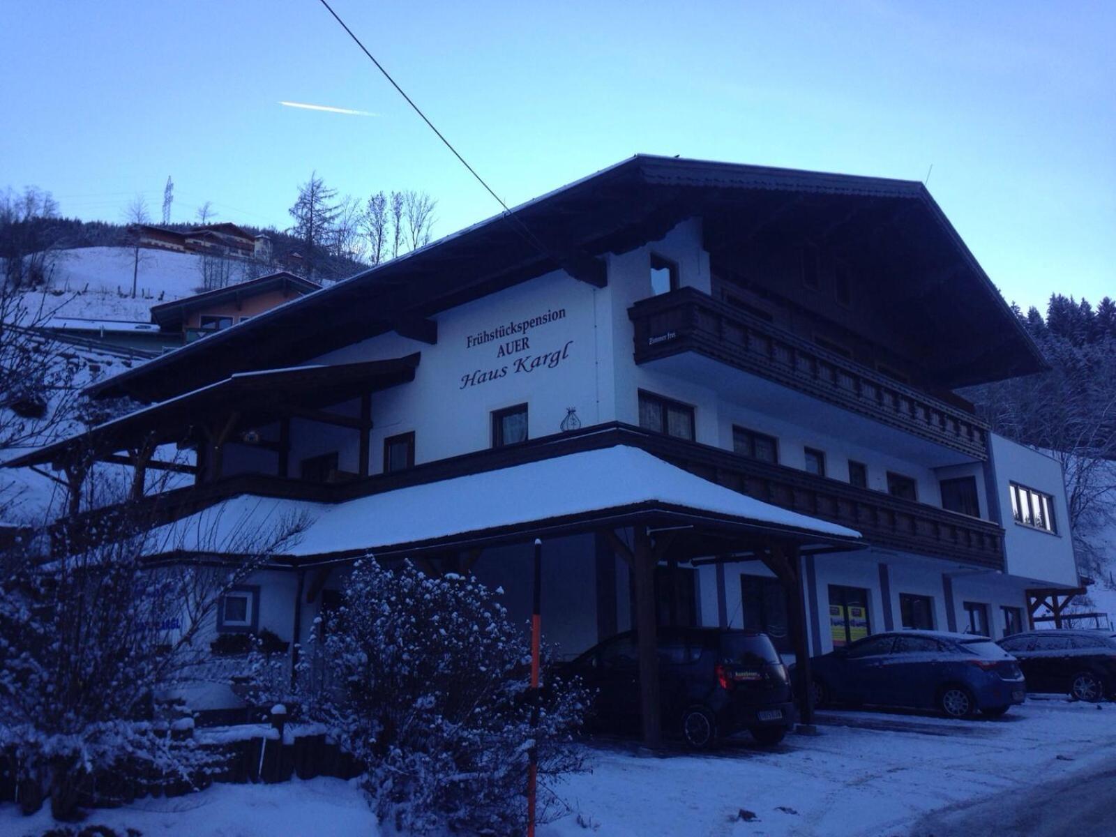 Fruehstueckspension Auer - Haus Kargl Шладминг Екстериор снимка